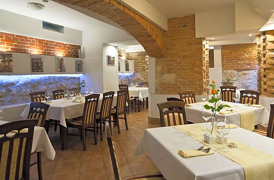 Hotel Maksymilian