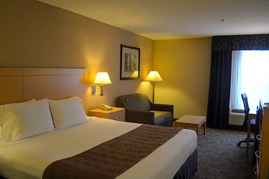 SureStay Plus Hotel By Best Western Roanoke Rapids