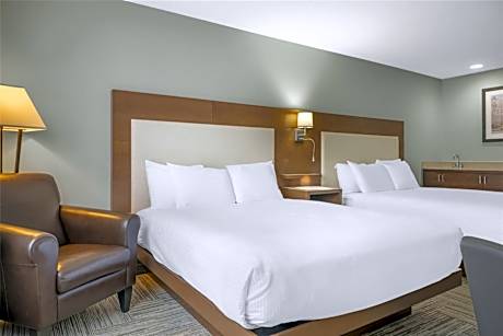 Queen Room with Two Queen Beds