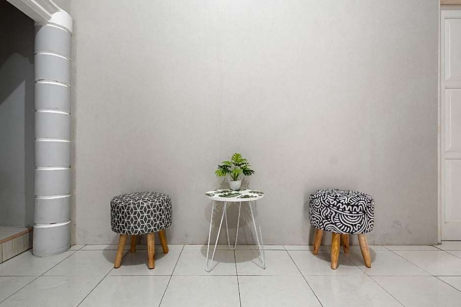 Hotel O Nareswari Guest House Syariah