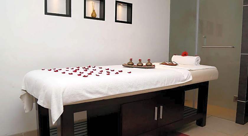 Country Inn & Suites by Radisson Navi Mumbai