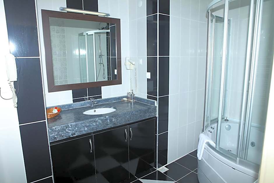 Cihan Hotel