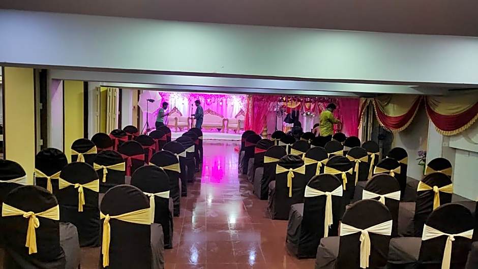 Host Inn International