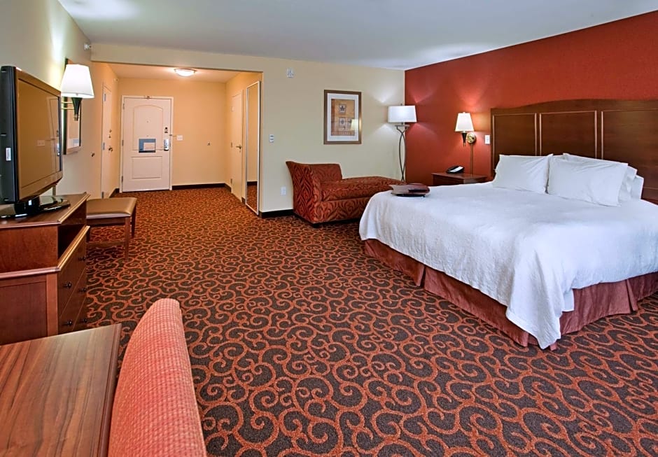 Hampton Inn By Hilton And Suites Aberdeen