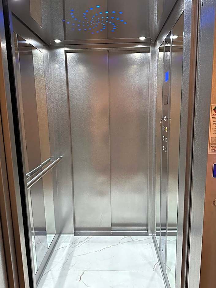 Nicolas Centrale-Smart City Suites