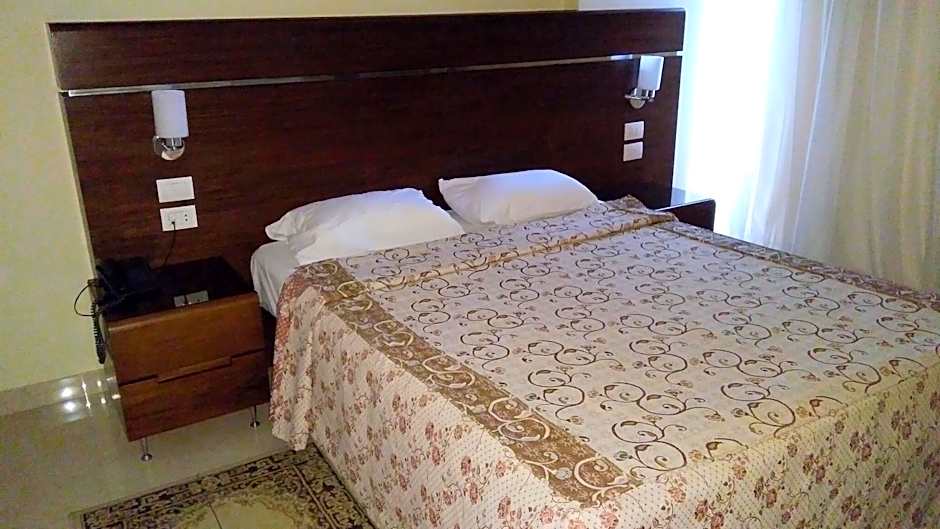 Pharaohs Hotel
