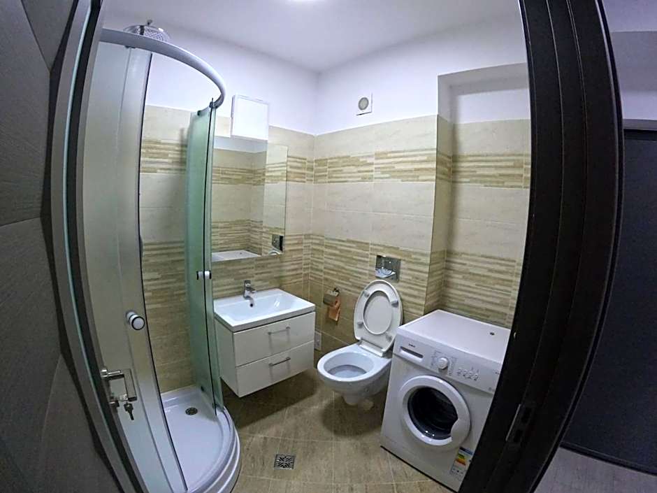 Cazare bloc nou ultracentral