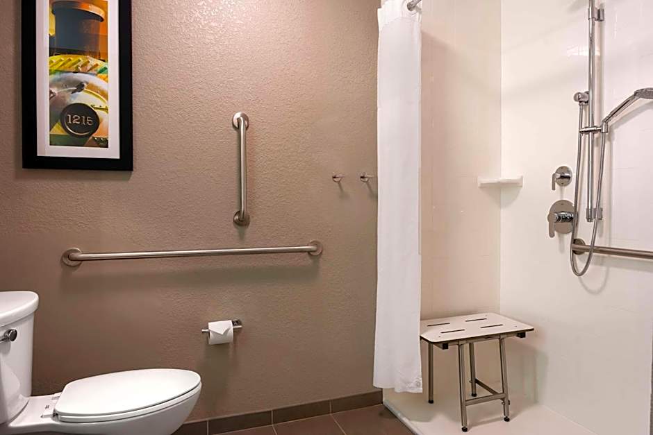 GLo Best Western Asheville-Blue Ridge Parkway