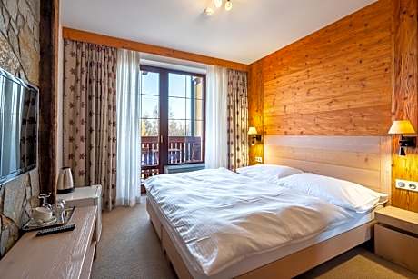 Deluxe Double Room with Balcony