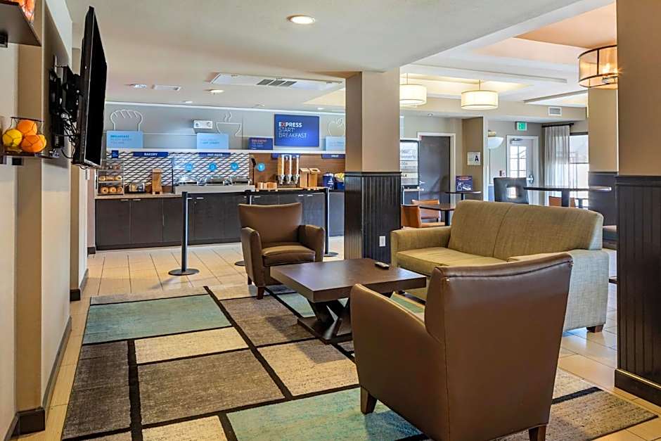 Holiday Inn Express & Suites Indio - Coachella Valley By IHG