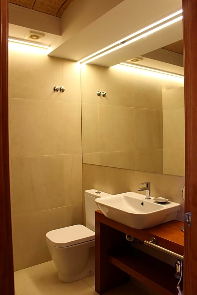 HOTEL ISLA PLANA