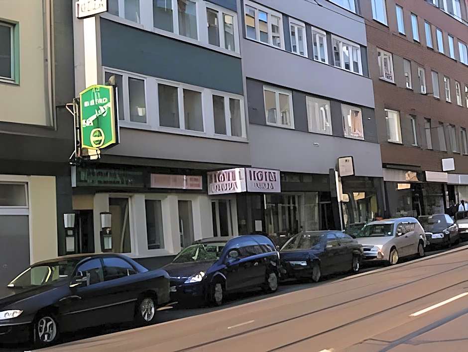 Hotel Paris