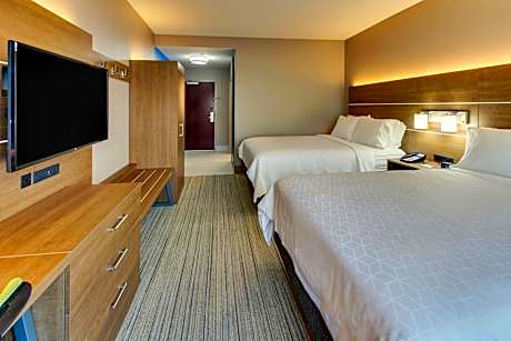 Standard Queen Room with Two Queen Beds