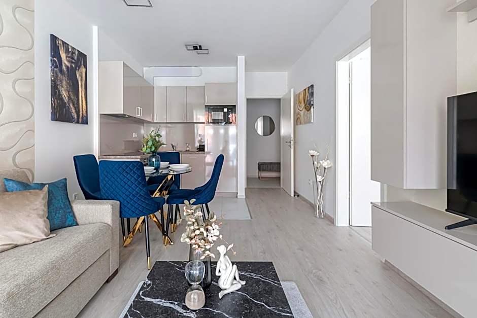 Spirit Apartments by FirstHost