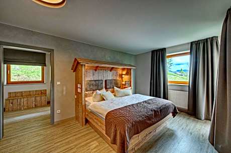 Deluxe Family Room with Balcony