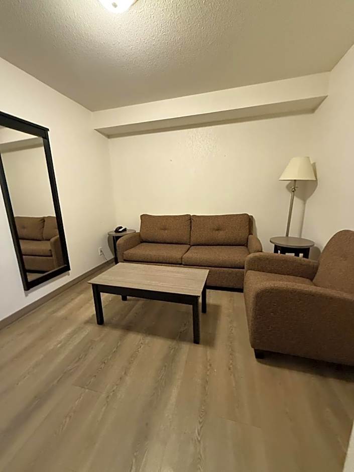 Super 8 by Wyndham Dawson Creek