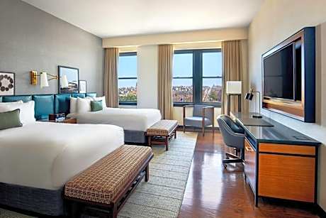 Deluxe Guest Room, 2 Double Beds