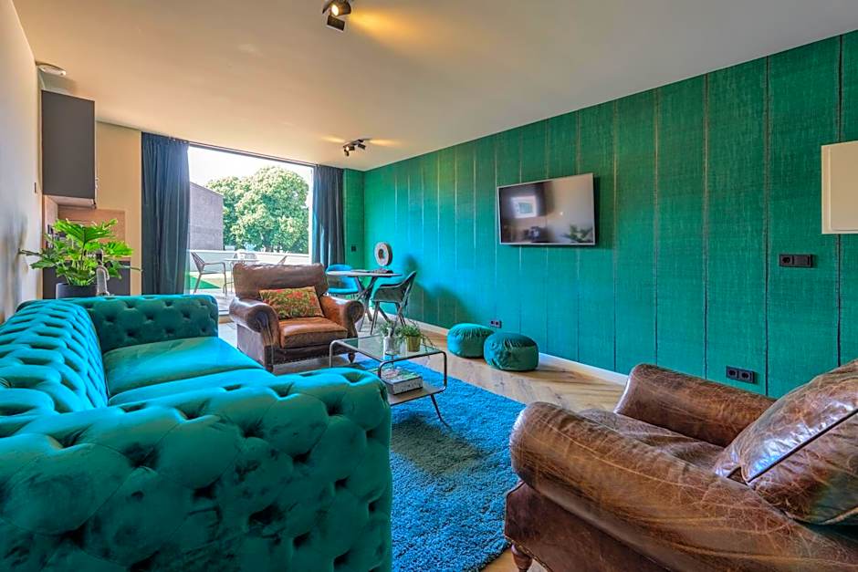 The Roosevelt Apartments