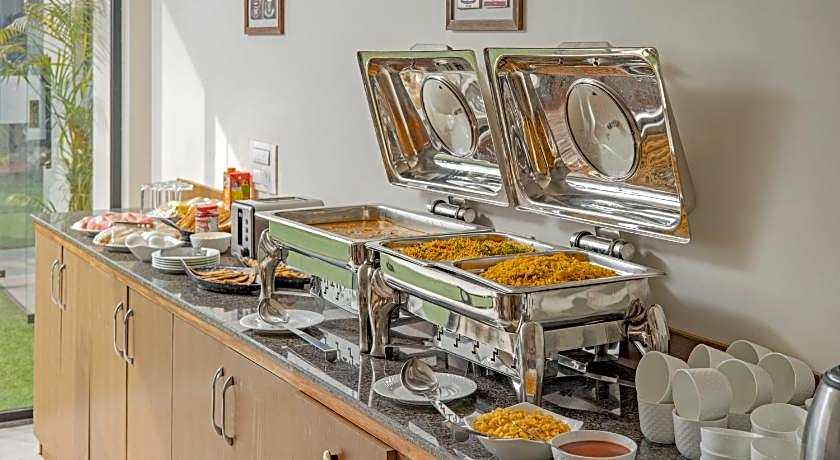 Treebo Premium Eden Residency Near Sec 29