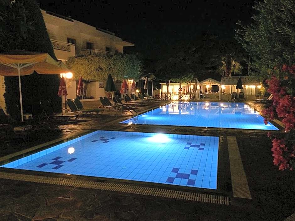 Nikolas Villas Appartments