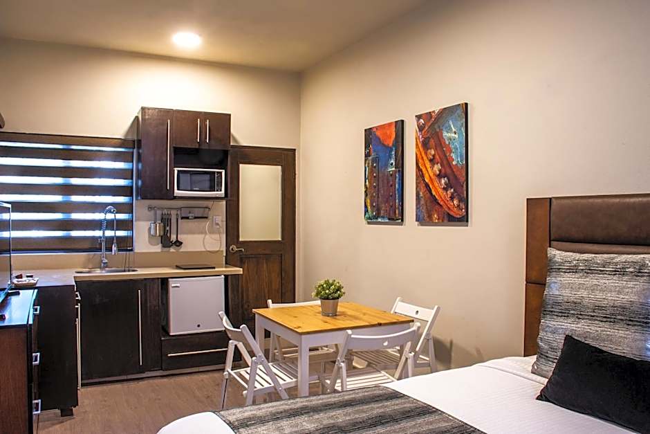 Hoteles ANTIGUA - SANTA LUCIA MTY