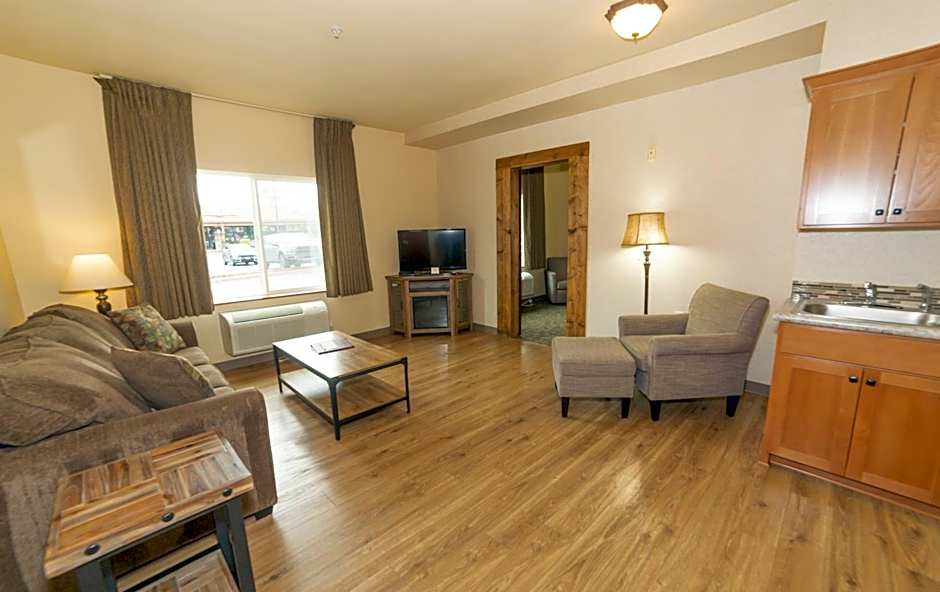 Clatskanie River Inn