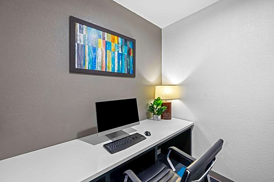 Best Western Palace Inn & Suites