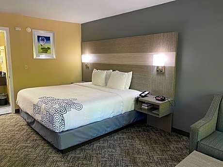 Two-Bedroom Suite with Walk-In Shower - Non-Smoking