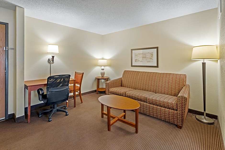 AmericInn by Wyndham Bismarck