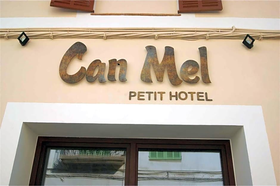 Petit Hotel C'an Mel