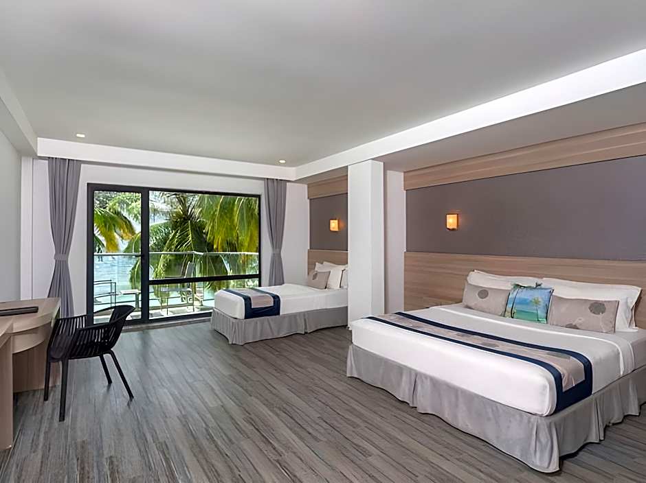 Kaani Grand Seaview at Maafushi