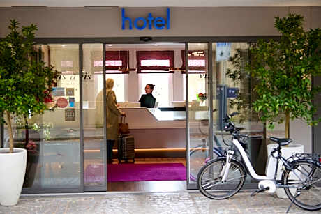 Hotel Vis à vis