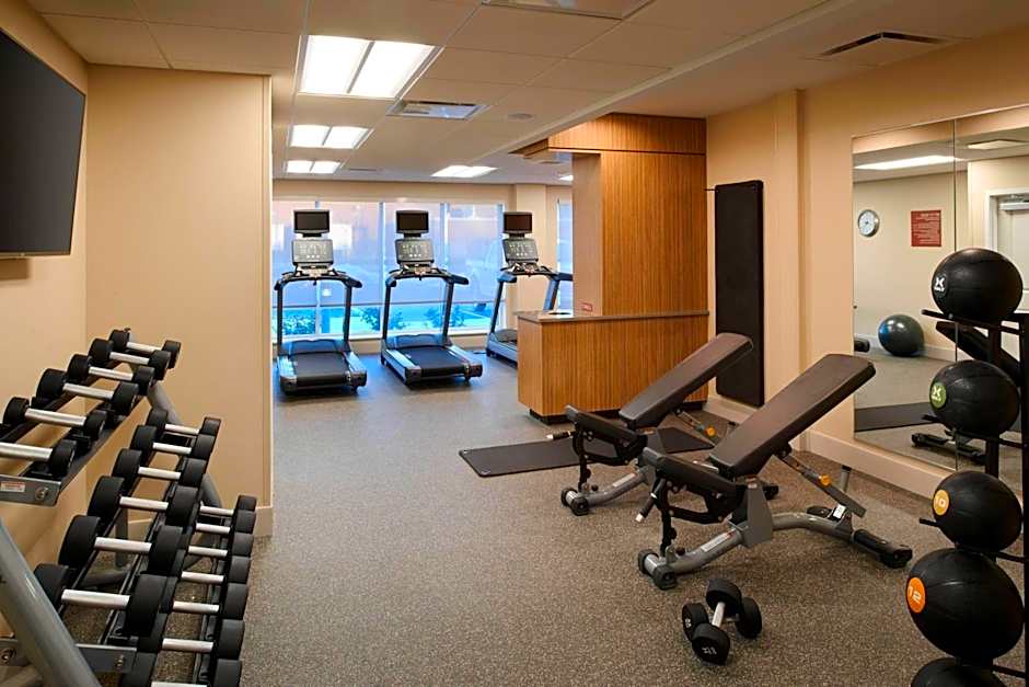 TownePlace Suites by Marriott Grand Rapids Airport
