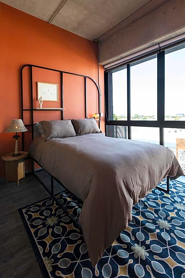 Paradise Flat Witgdl