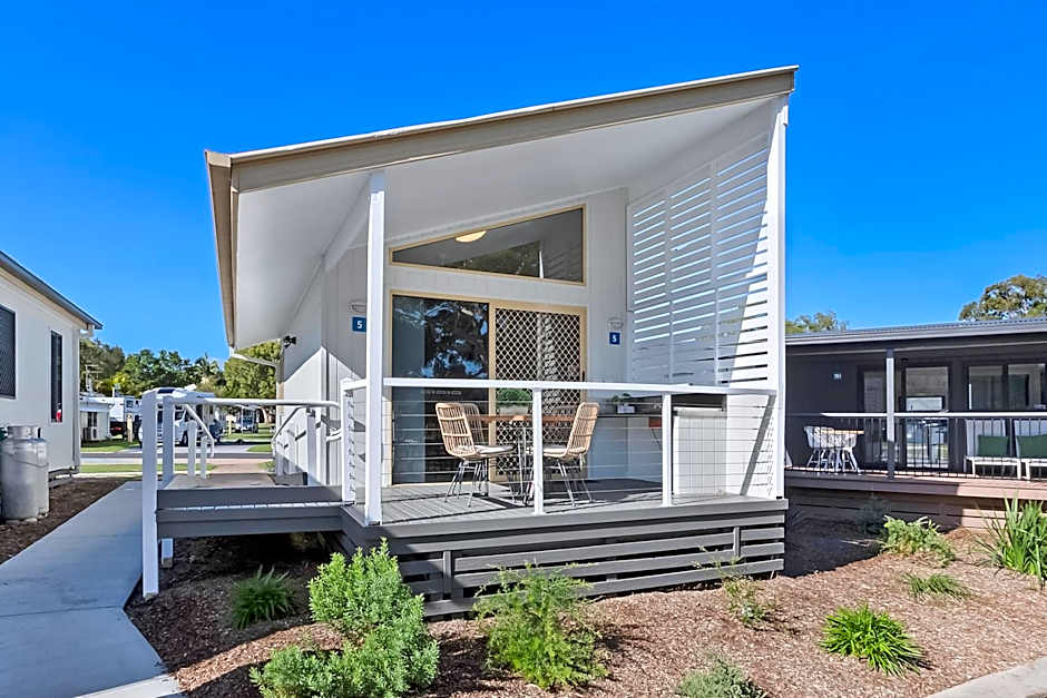 Reflections Ferry Reserve - Holiday Park