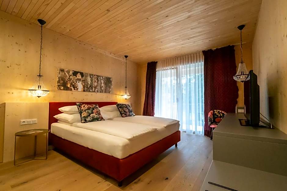 GästeHAUS & HOFküche Öllerer