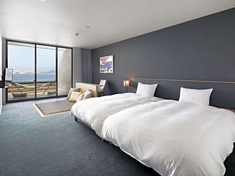 Terrace Lodge Twin Room Check-In 17:00 Check-Out 13:00