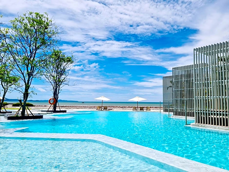 Veranda Residence pattaya By Sea
