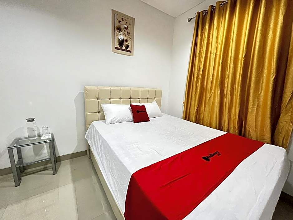RedDoorz at Ring Road II Area Manado