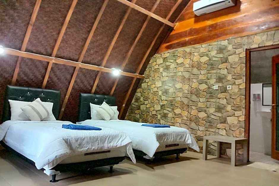 OYO 3025 Villa Alam Flores Labuan Bajo