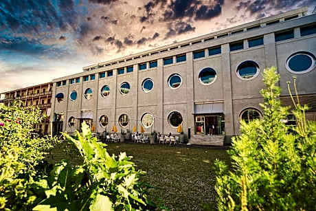 Silo Design & Boutique Hostel Basel