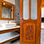 Tembo House Hotel