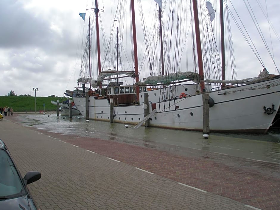 Havenhotel At Sea Texel
