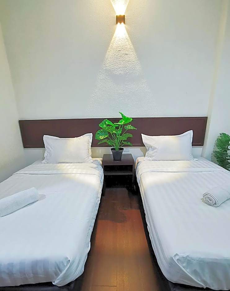 Georgetown Inn by Sky Hive