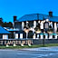 Honest Lawyer Hotel