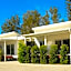 545 Esplanade