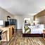 Quality Inn & Suites Hot Springs-Lake Hamilton