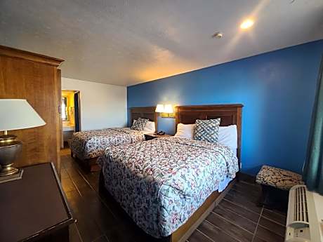 Queen Room with Two Queen Beds  - Non-Smoking