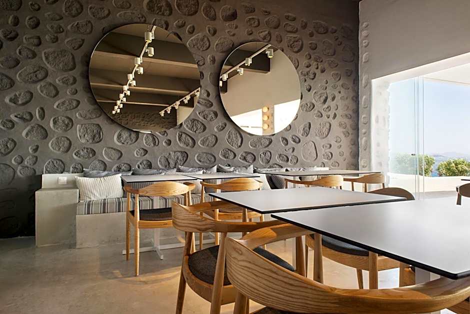 Alkistis Beach Hotel