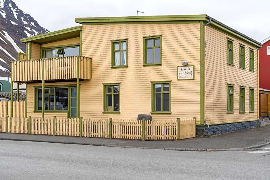 Isafjordur Hostel